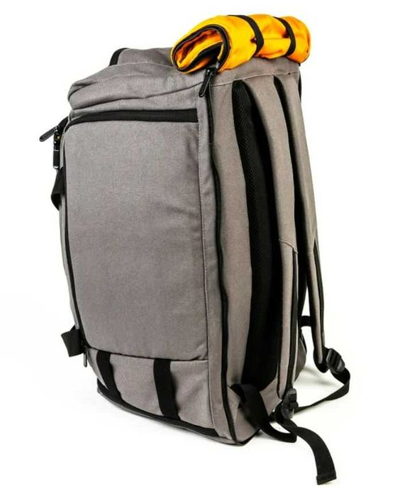 Mala e Mochila Desportiva U4X + Acessórios