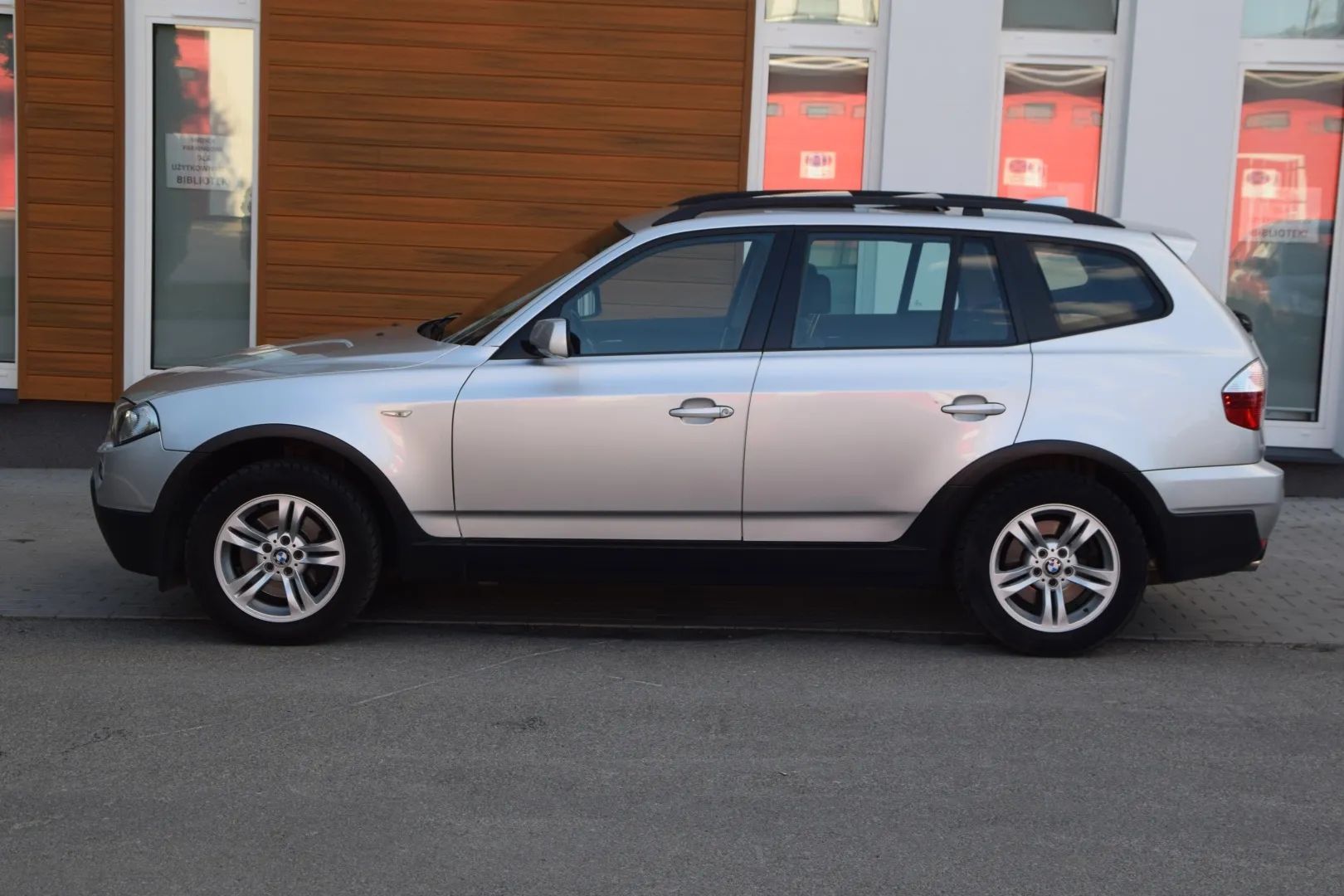 BMW X3 2.0D 177KM 4x4 PIĘKNA~ Xenon~ Panorama~ Skóra~ 2xPDC~ Hak~ Prywatne