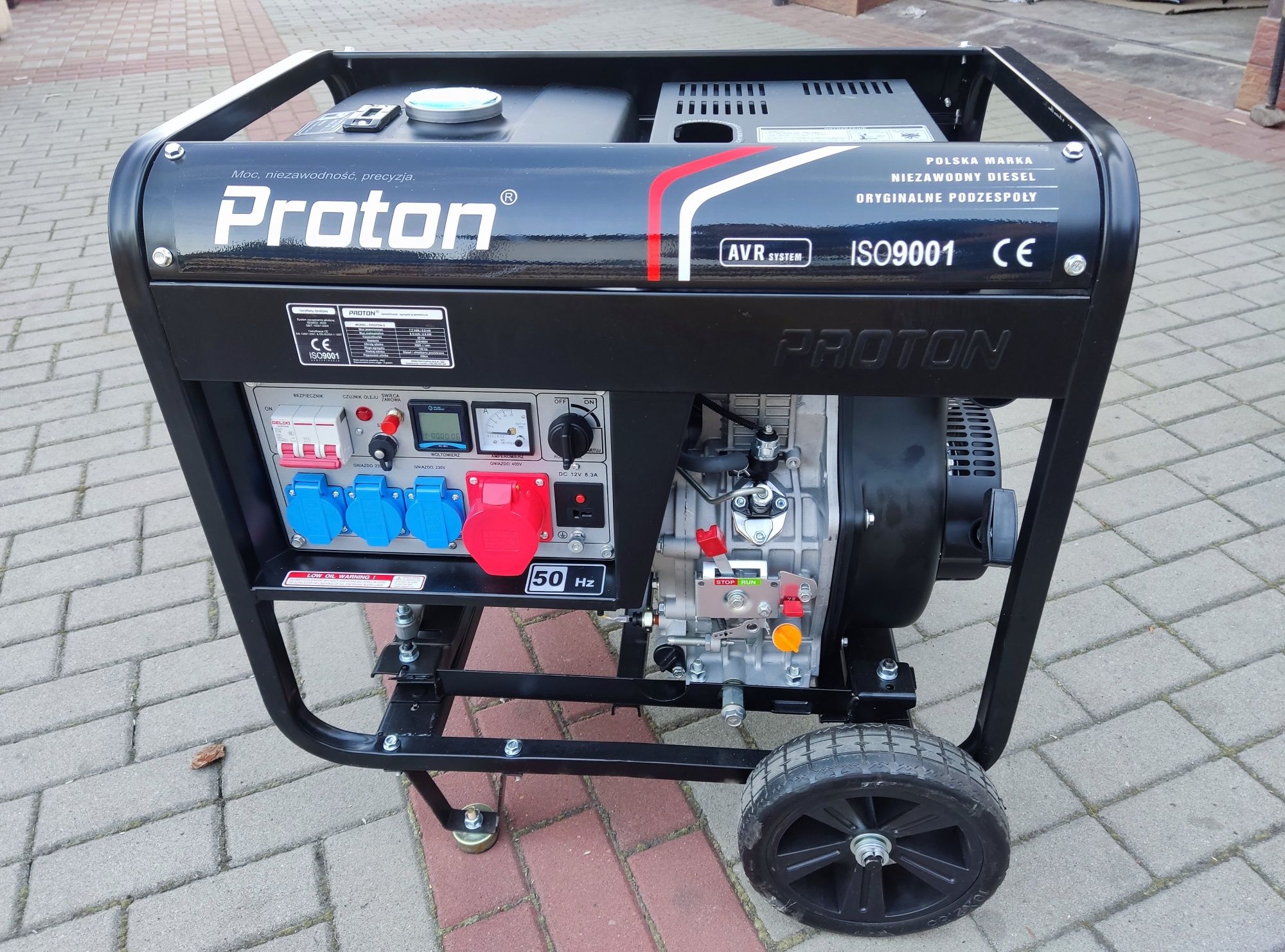 Agregat prądotwórczy Proton 3 na siłę 400v AVR diesel 8,5kVA na ropę