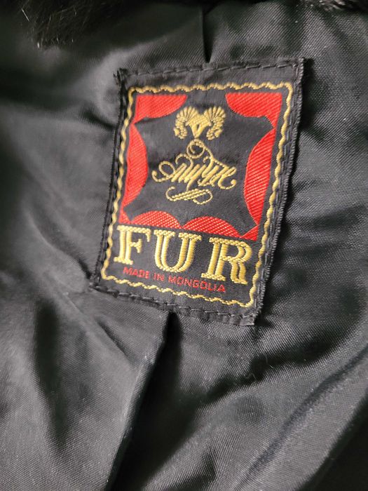 futro naturalne rozm. 40 nutria czarne krótkie z kołnierzem