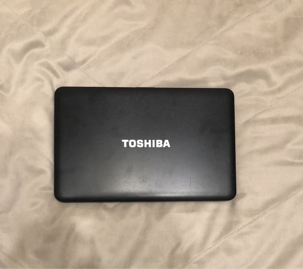 Ноутбук Toshiba