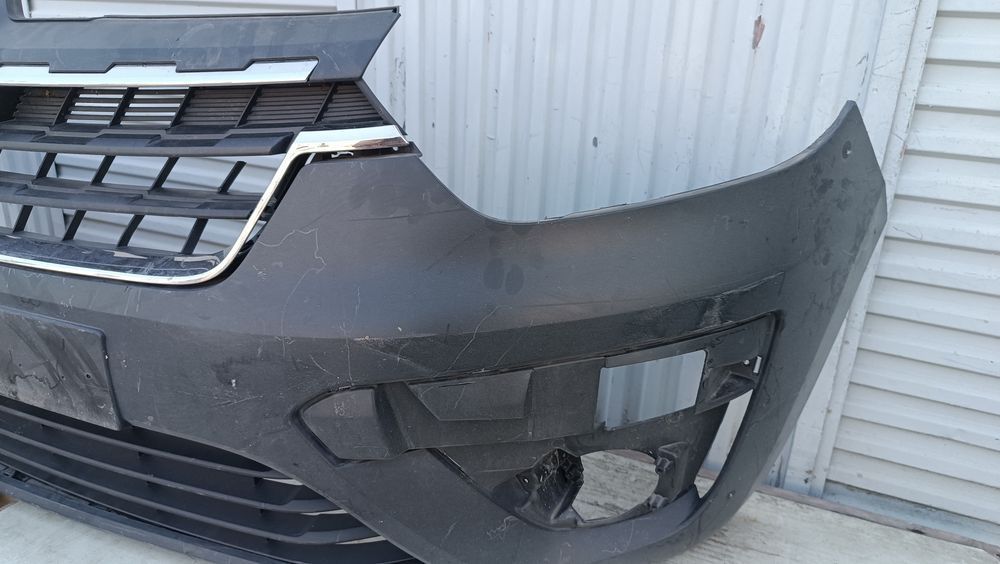 Vendo parachoque de frente Renault Kangoo ano 2021