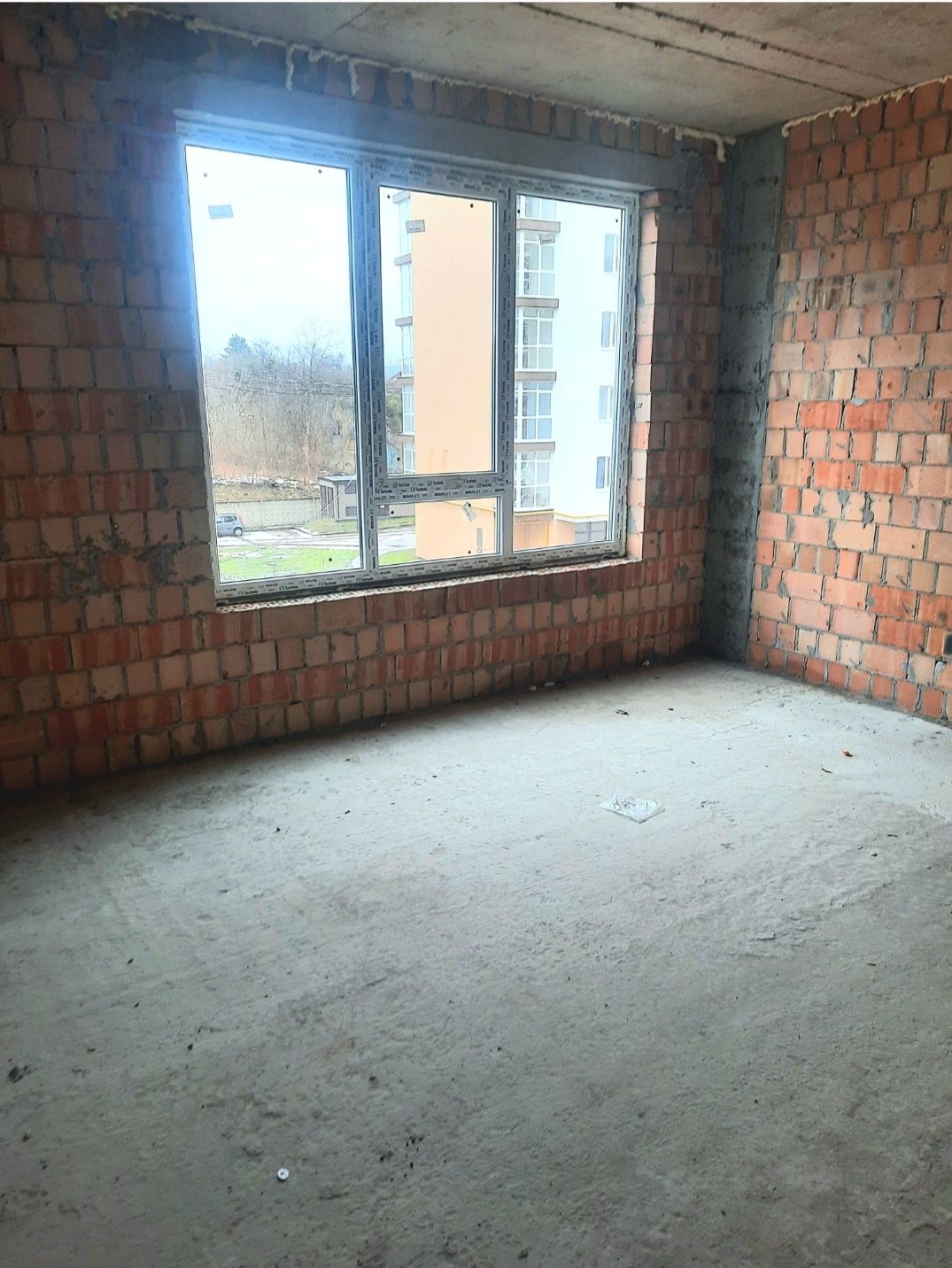 Продаж 2 кімнатна квартира 60м.кв. новобуд Дубляни власник.