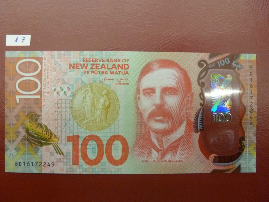 Banknot polimerowy Nowa Zelandia 100 dolarów, 2016