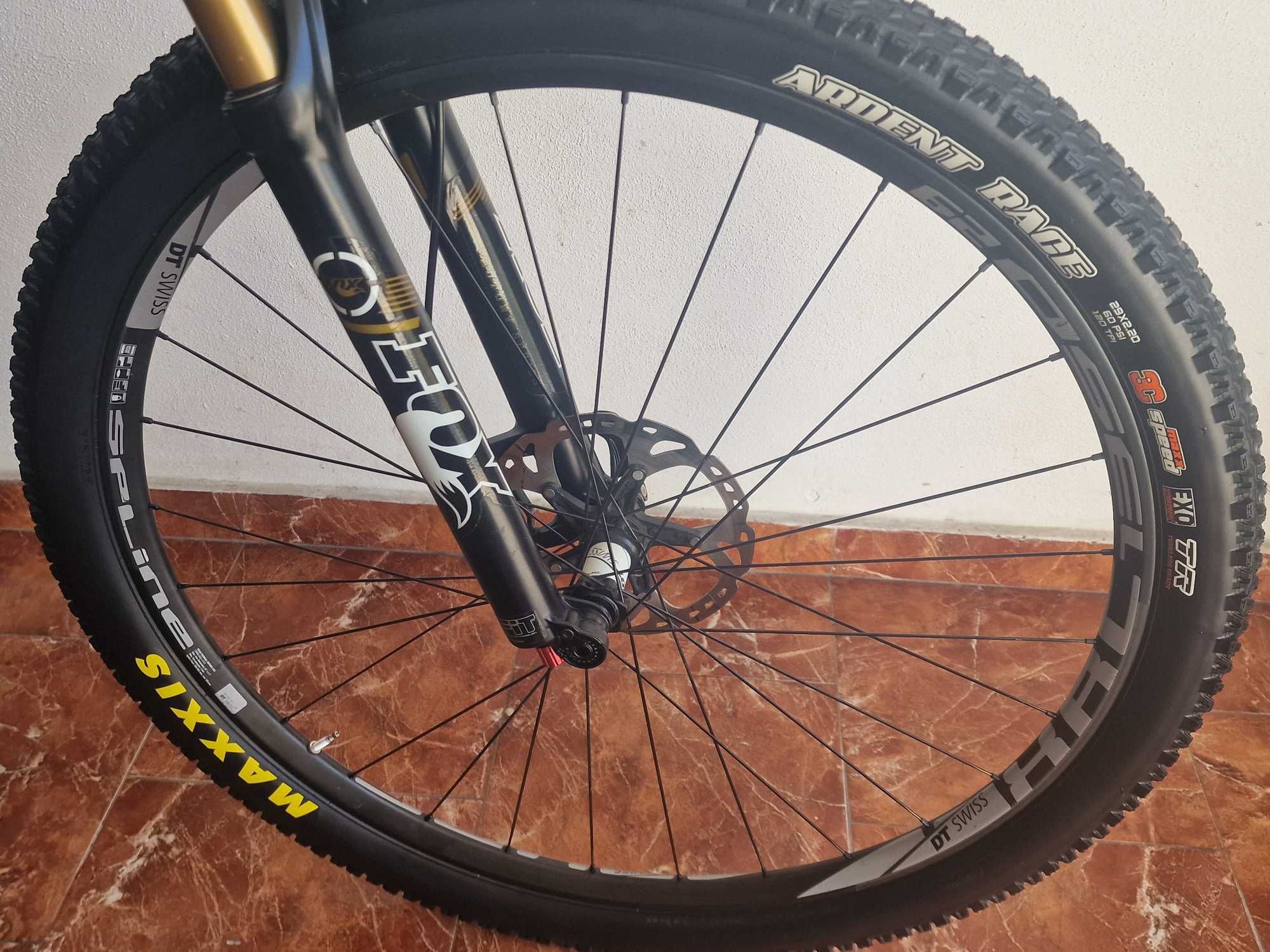 Bicicleta BMC FS01 29" carbono