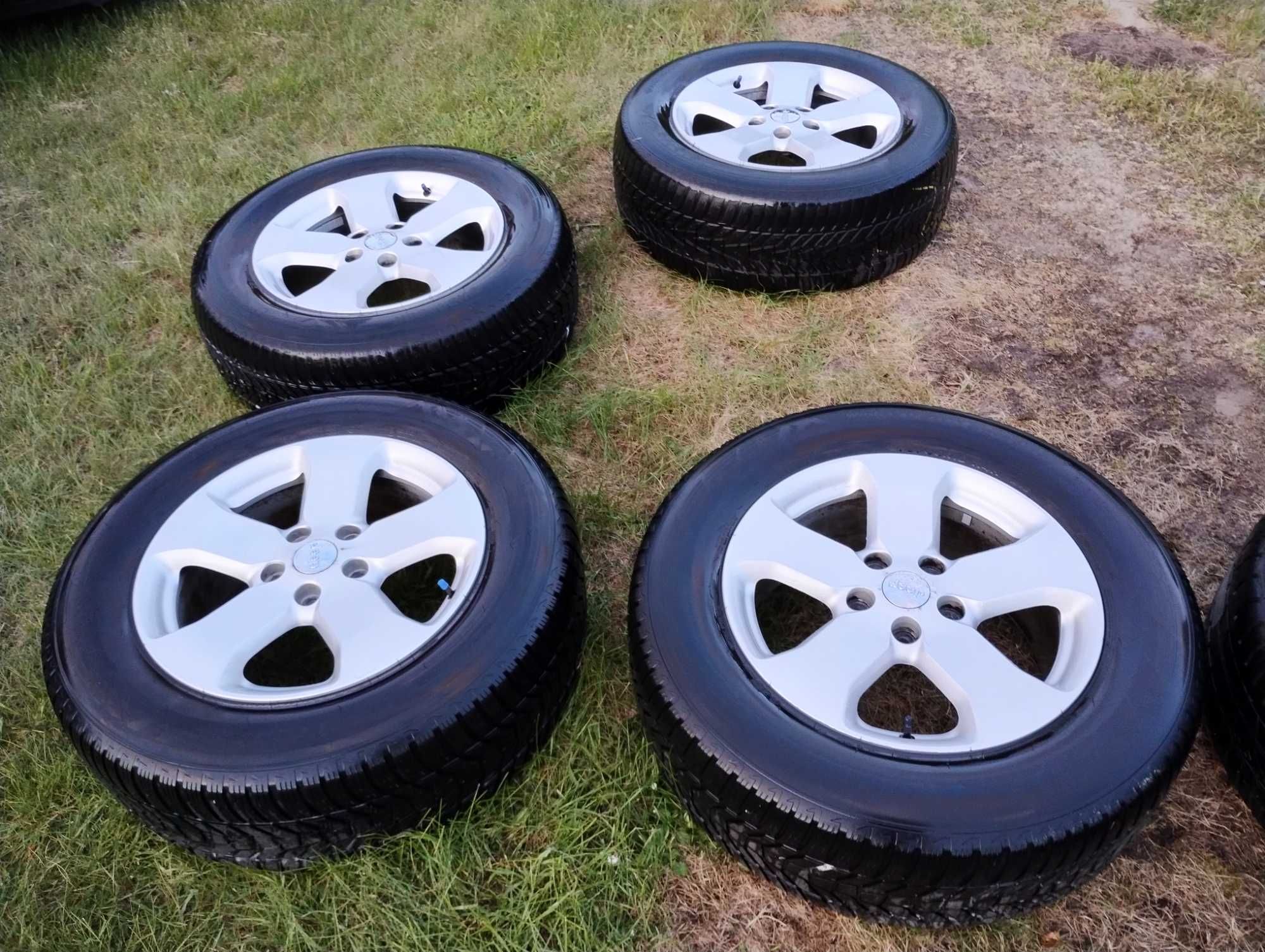 Alufelgi 5x127 Jeep Grand  Cherokee WK2 265/60/18 8x18 ET56,4 Czujniki