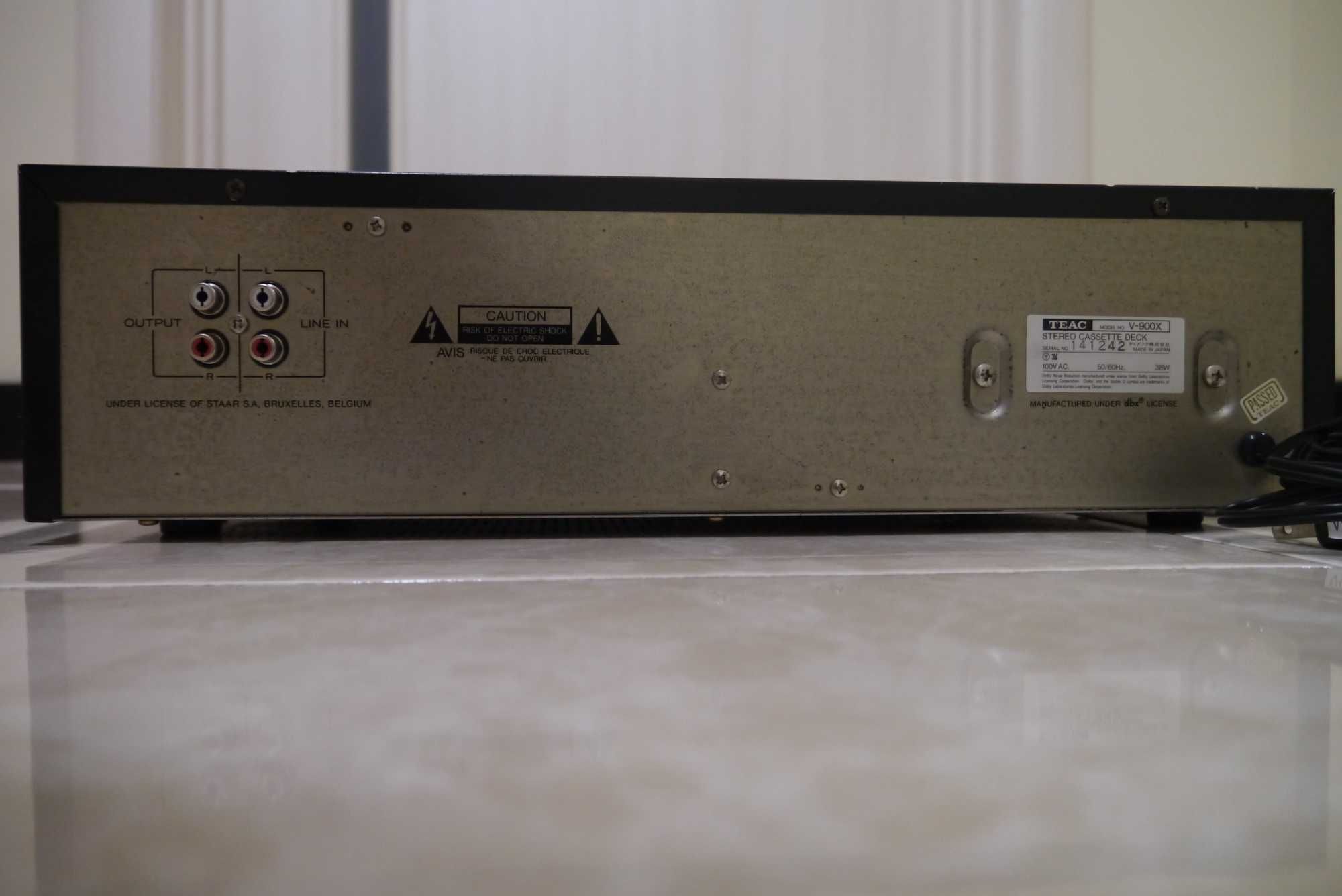 Касетна дека TEAC V-900X
