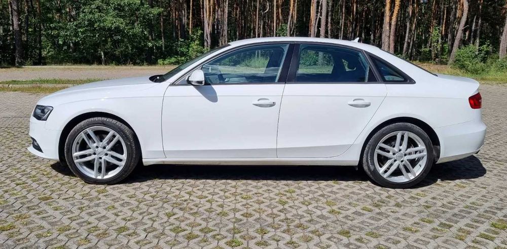 Разборка Audi A4 B8 бампер комплектний