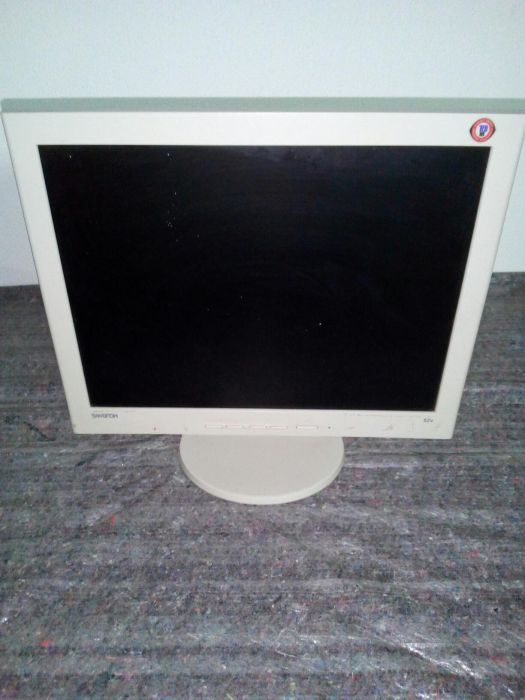 Monitor Samtron