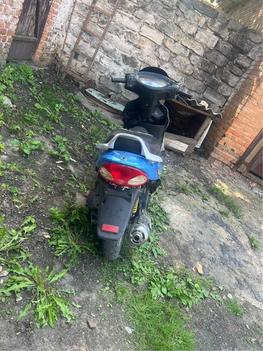 Продам мопед Defiant Vegas 125