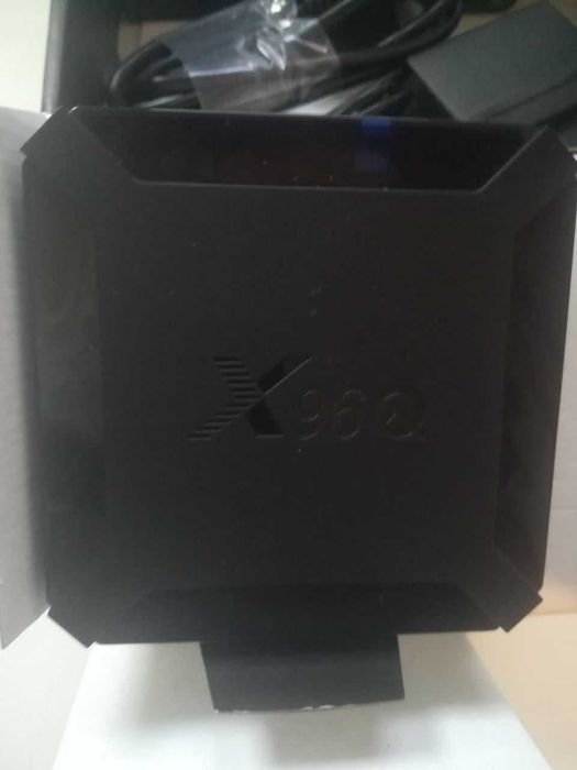 smart tv box x96Q налаштована Андроїд 10