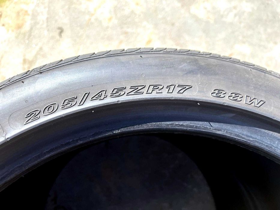Pneus Nexen Nfera SU1 - 205/45/17 - Muito bons