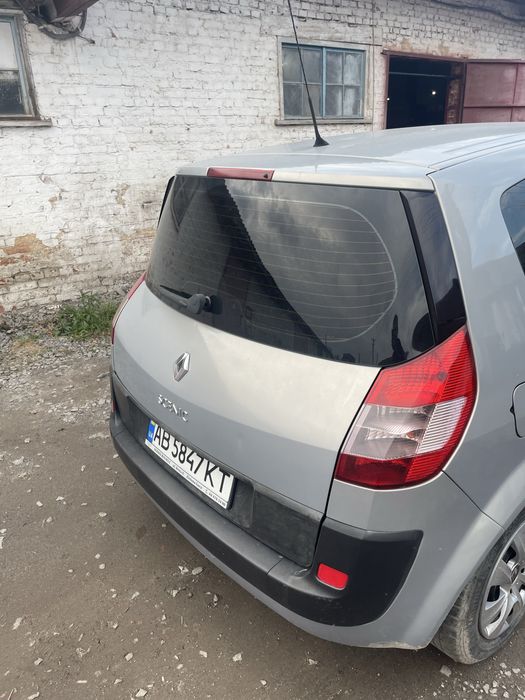 Renault scenik 2 1,5 k9k
