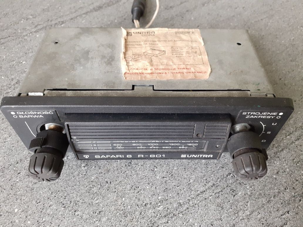 Radio Unitra R-801 Diora Safari 6 samochodowe retro PRL Fiat 125p 126p