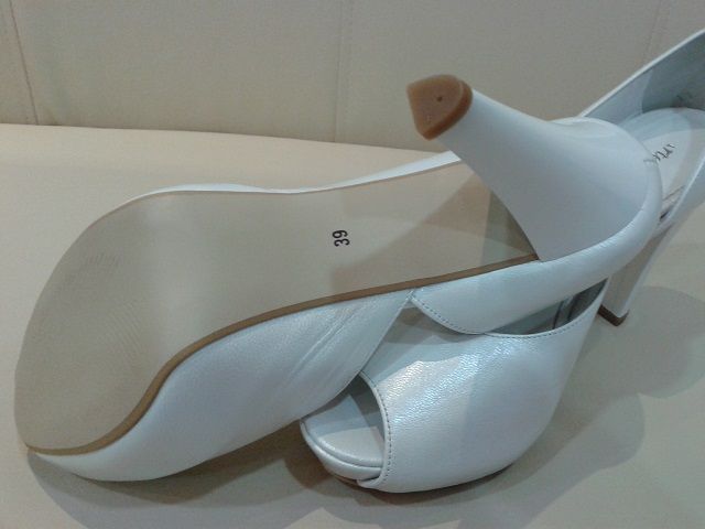 Buty ślubne białe platforma r. 39 Arte di Roma