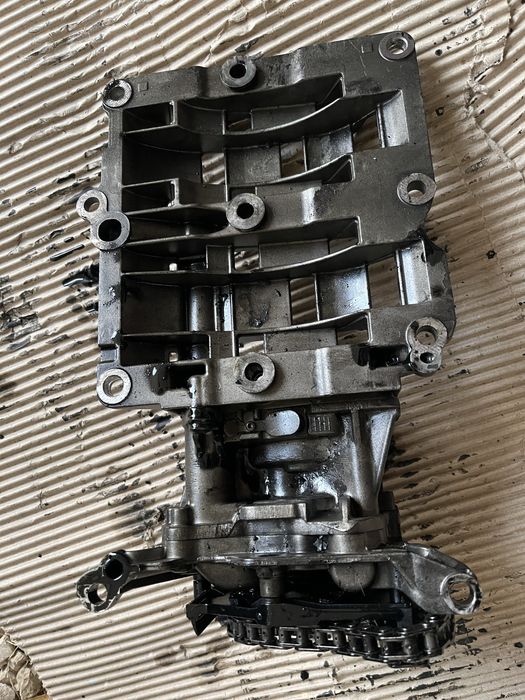 Bomba de oleo BMW F10/F11