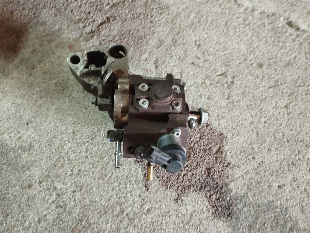 Bomba alta pressão , compressor ar condicionado , turbo , radiador egr