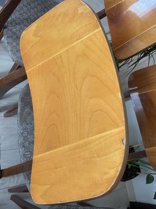 Krzesła PRL Bilea lata 60-te krzesło rumuńskie komplet do renowacji