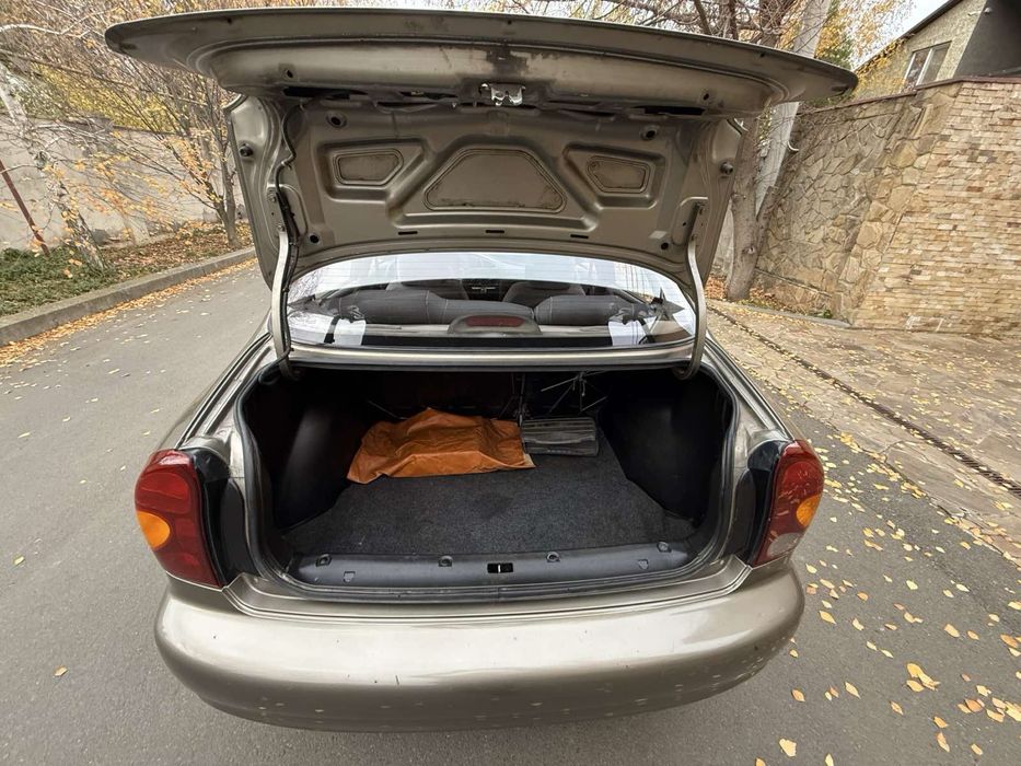 Продам Део Ланос в хоршем состоянии!