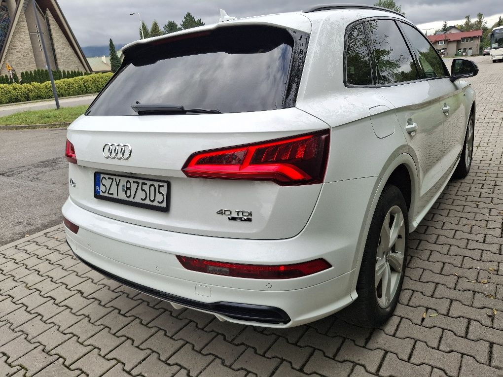 Audi Q5 S-line Quattro virtual Polska salon