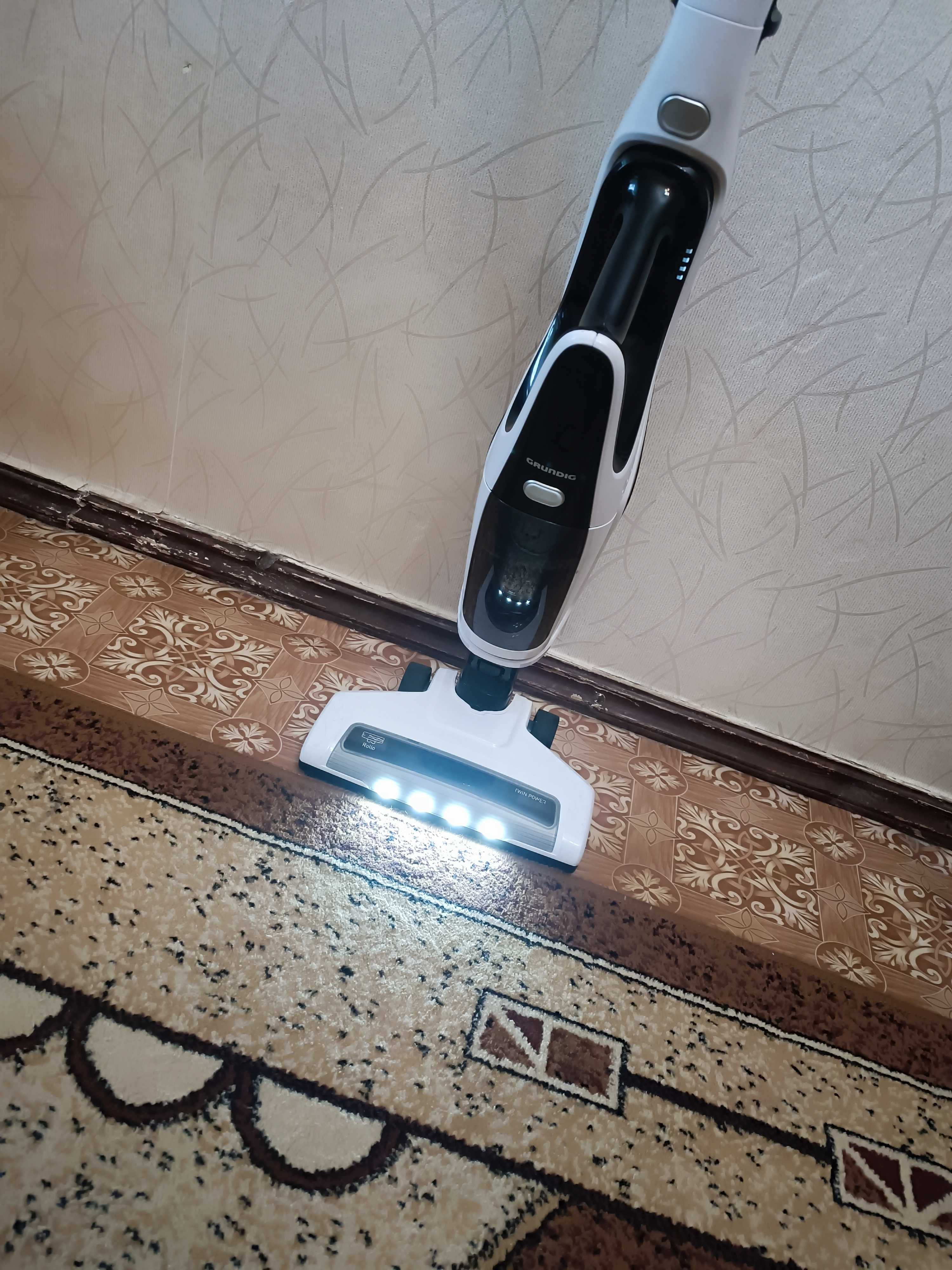 Пылесос аккумуляторный Grundig