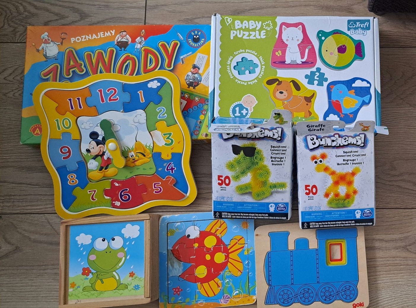 Puzzle drewniane układanki gra zegar