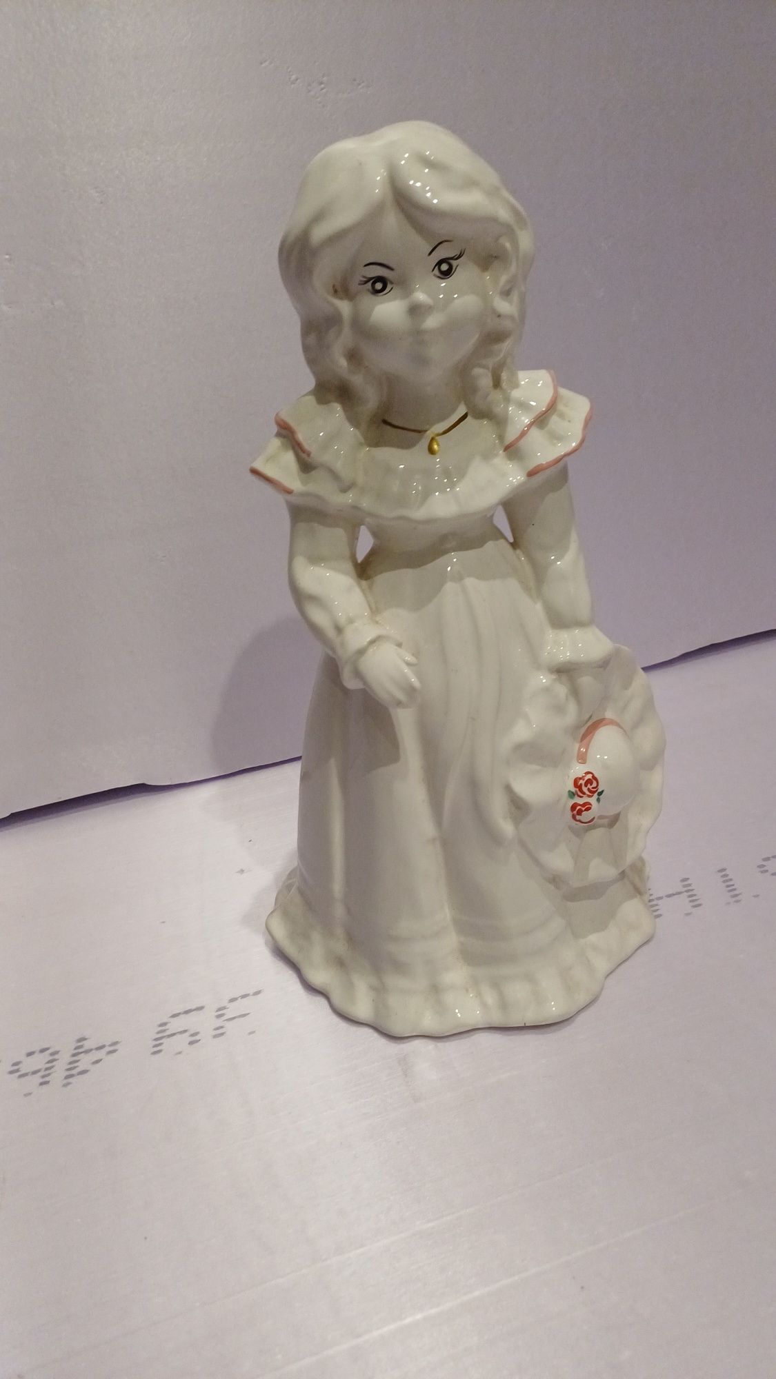 Lala figurka porcelana