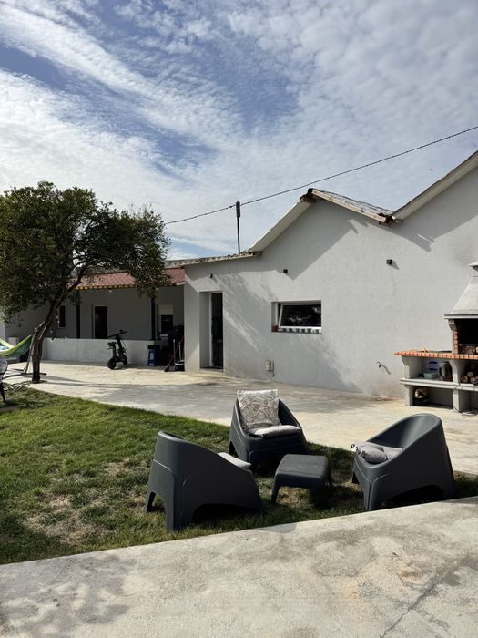 Moradia Terrea com jardim  T2+T1