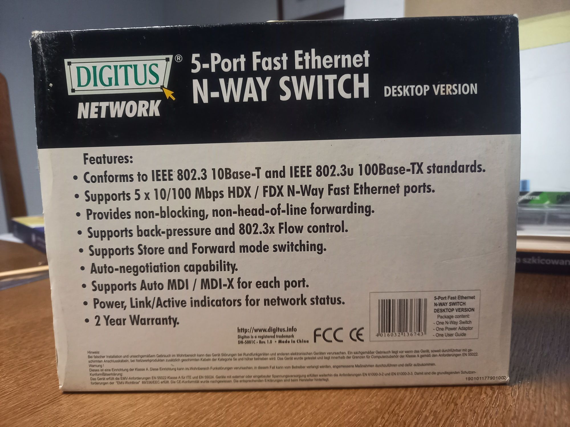 Switch Fast Ethernet Digitus A-DN-5001