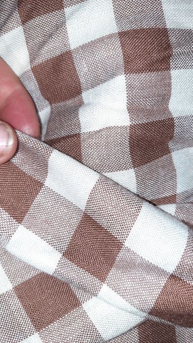 Відрізи різних тканин