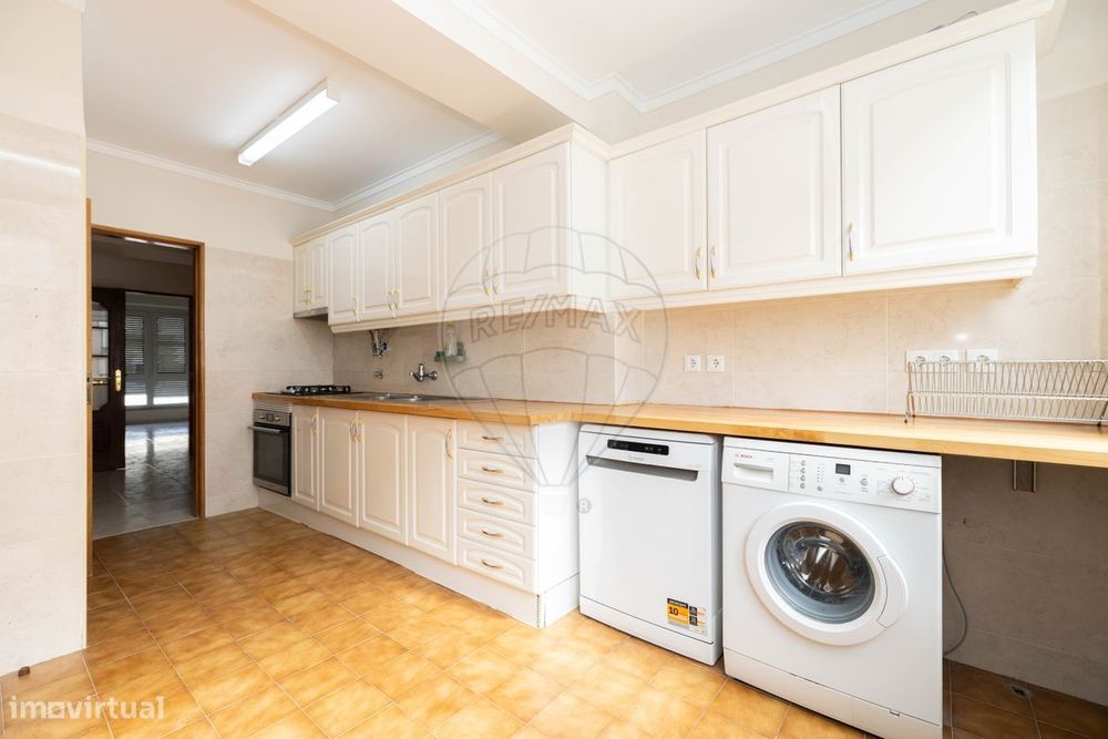 Apartamento T2 para arrendamento