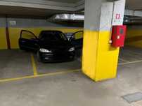 Lugar Garagem Edificio Zarco