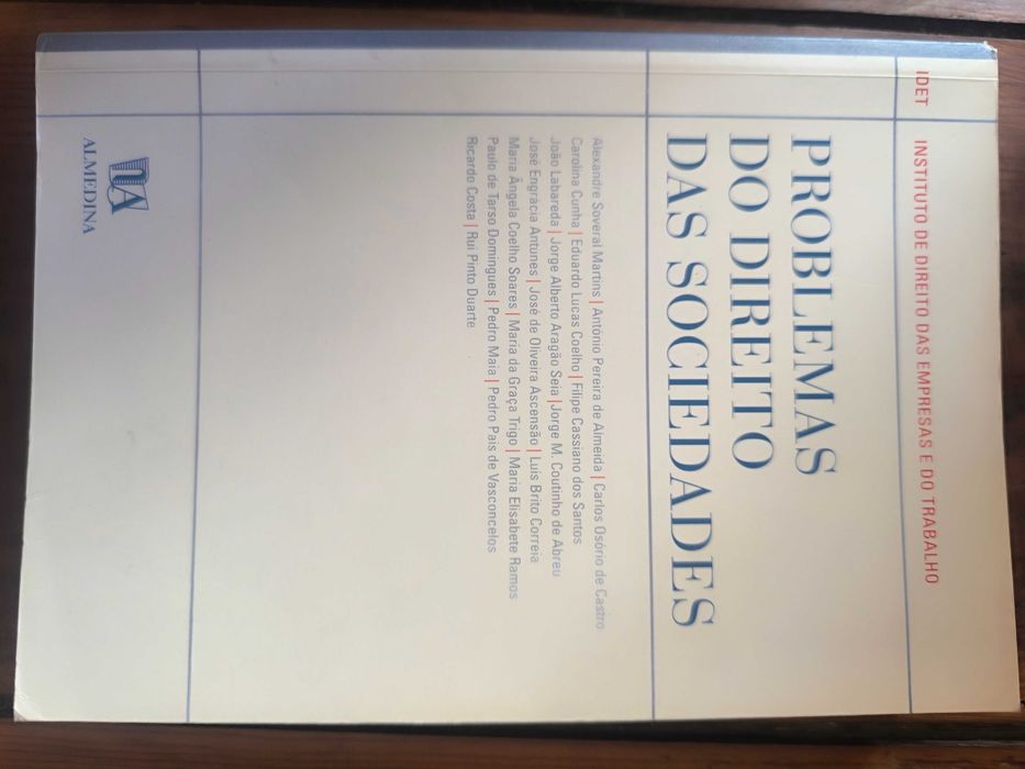 Livro problemas do direito das sociedades