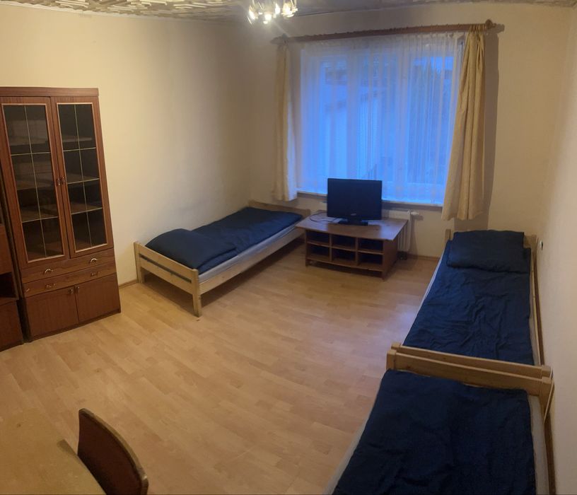 Kwatery Dom Pracowniczy Hostel Gdynia Cisowa.           Wolne od zaraz