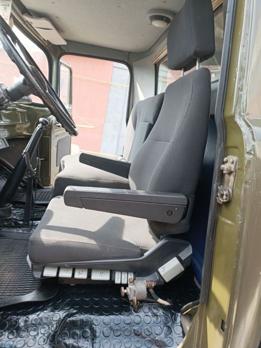 Вантажний автомобіль (самосвал) ЗИЛ-МАН 6500 $