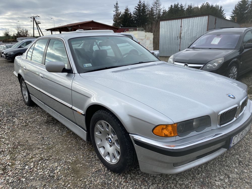 BMW 735 LPG Lift