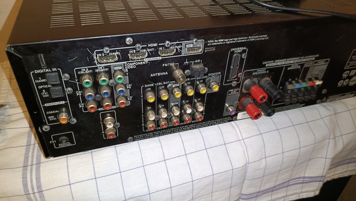 Amplituner wzmacniacz Kino Domowe Onkyo TX-SR 308 HDMI, 3D z Radiem FM