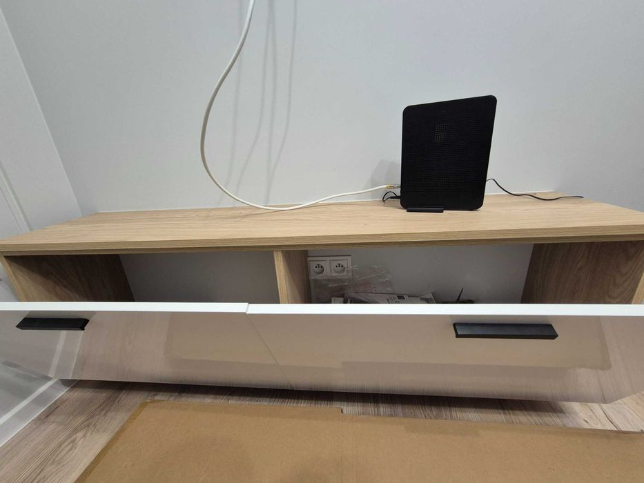 Szafka wisząca na sprzedaż