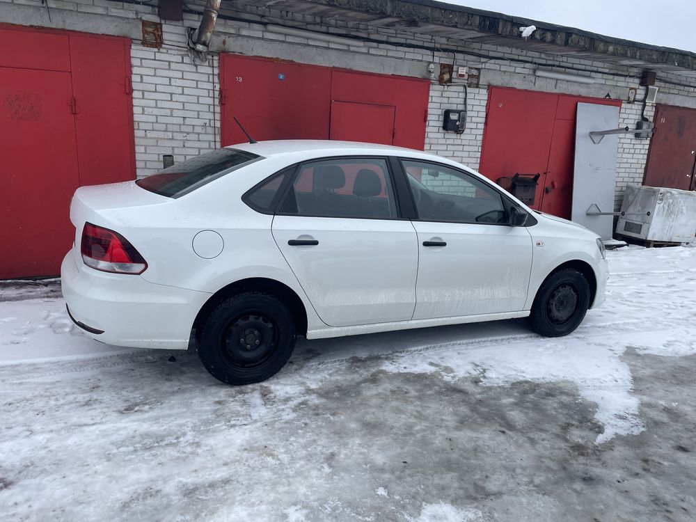 Аренда авто Polo седан 3800 неделя