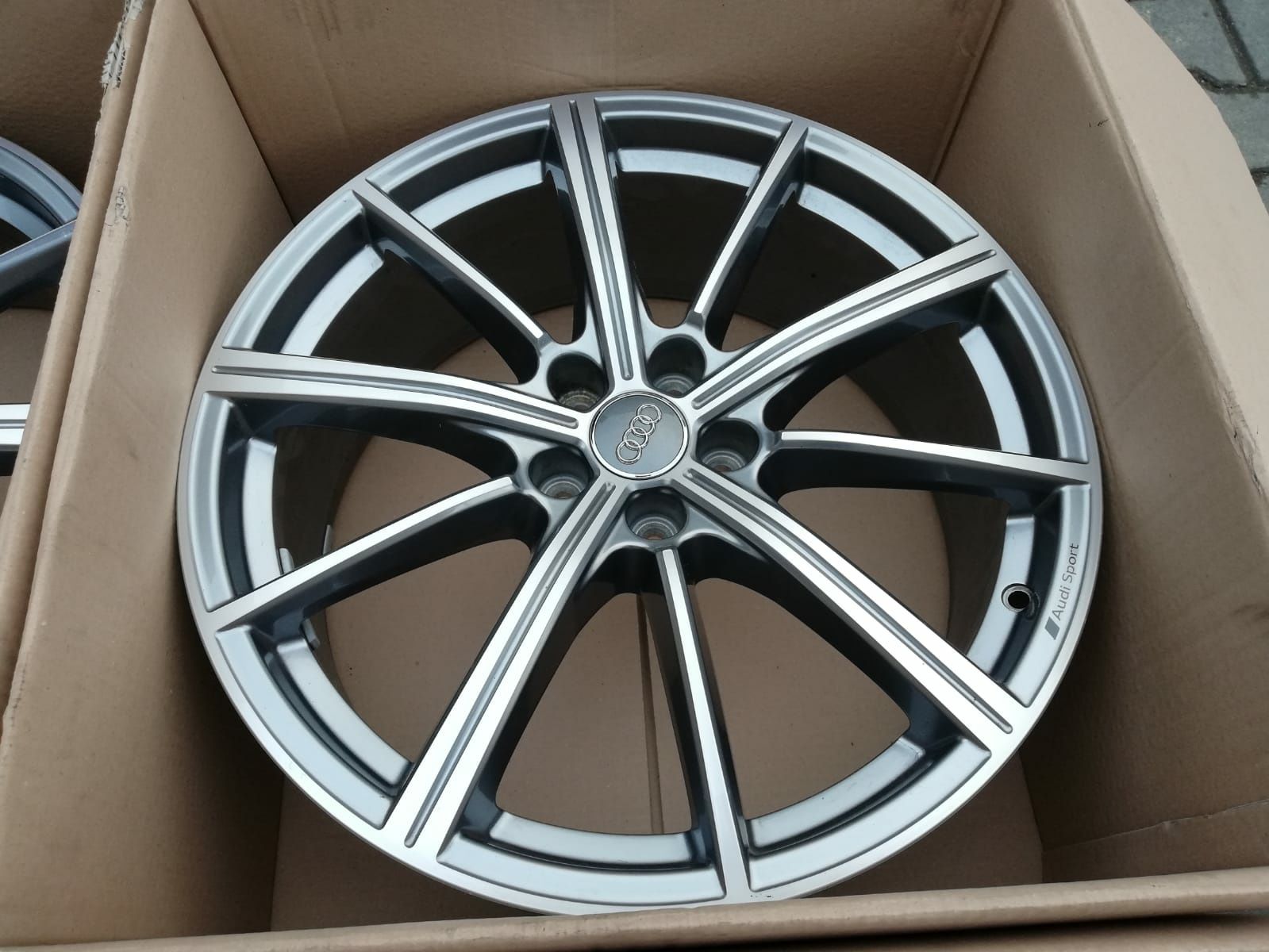 Felgi 20" audi Q5 A5 A8 a4 A6 80A nowy model