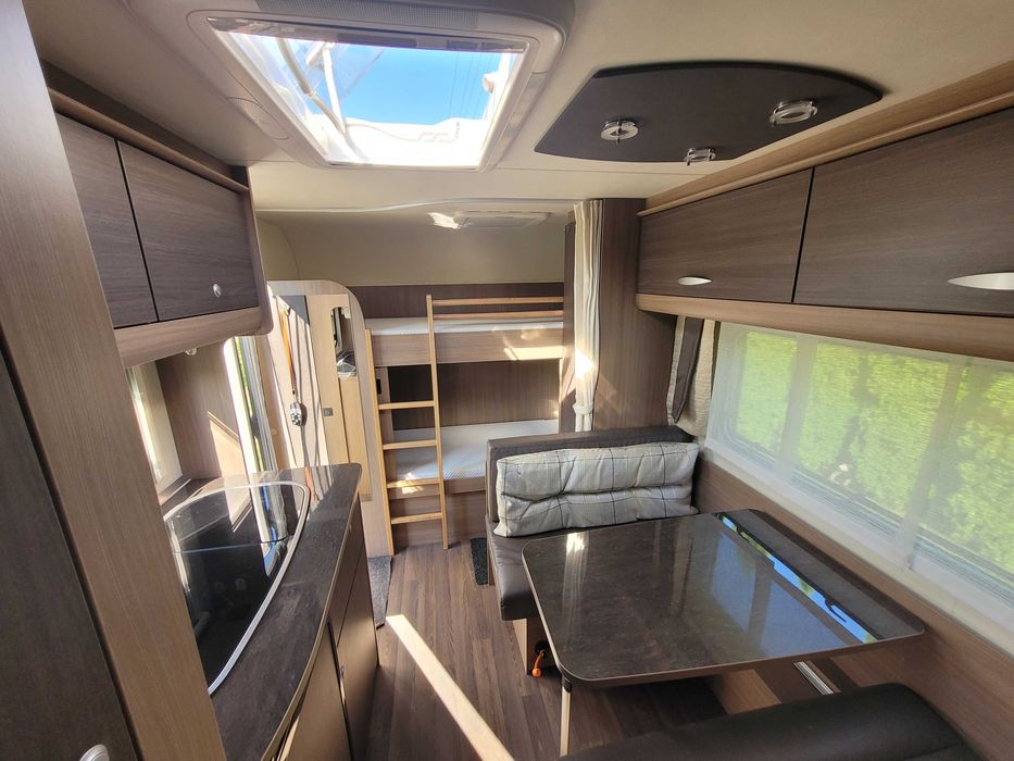 Przyczepa kempingowa Burstner PREMIO 485TK 6 osobowa DMC 1200