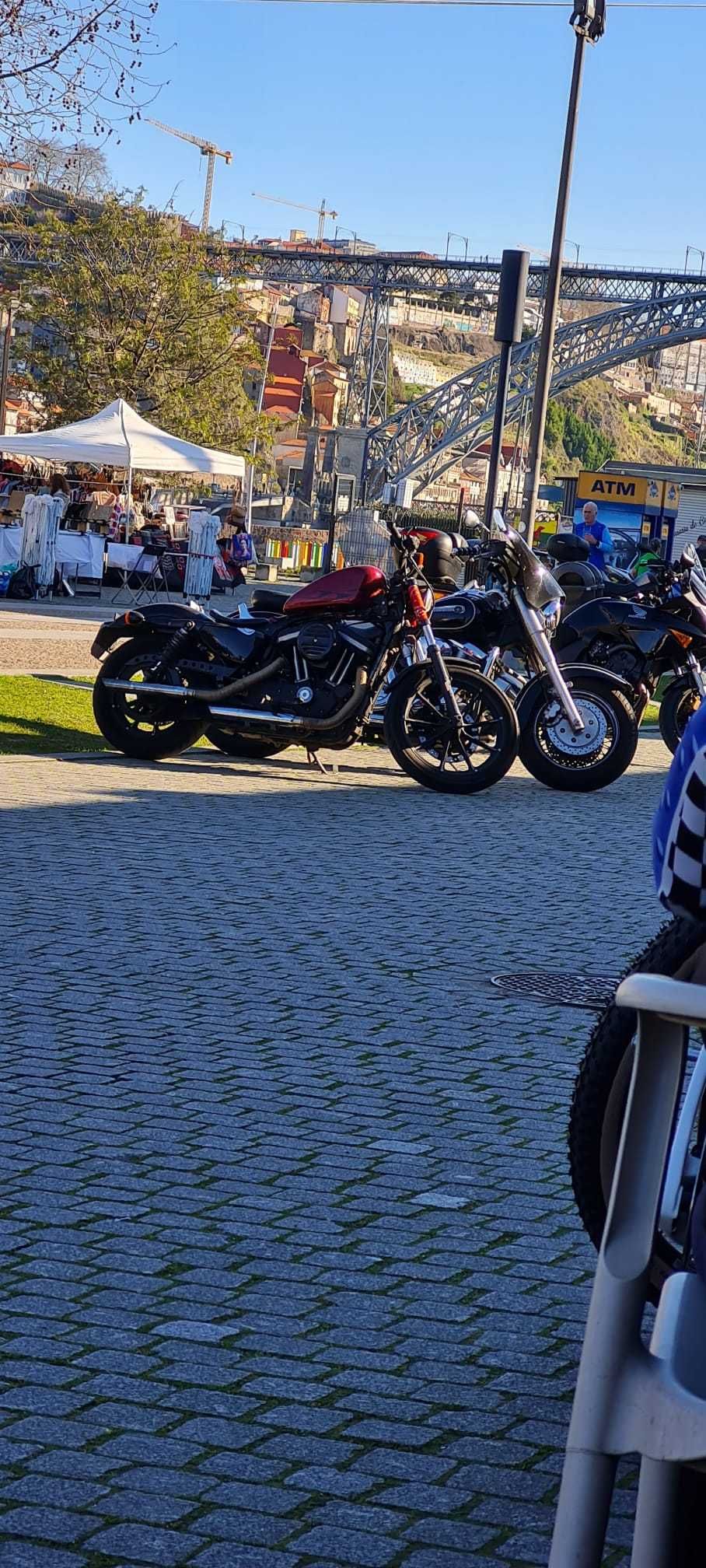 Harley Davidson Iron 883 (XL 883N) de 2017 disponível para venda.