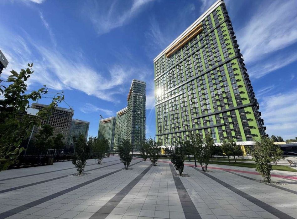 Продам видову на Дніпро 2к квартиру 80м2, ЖК Грейт ( Great ), 2c2