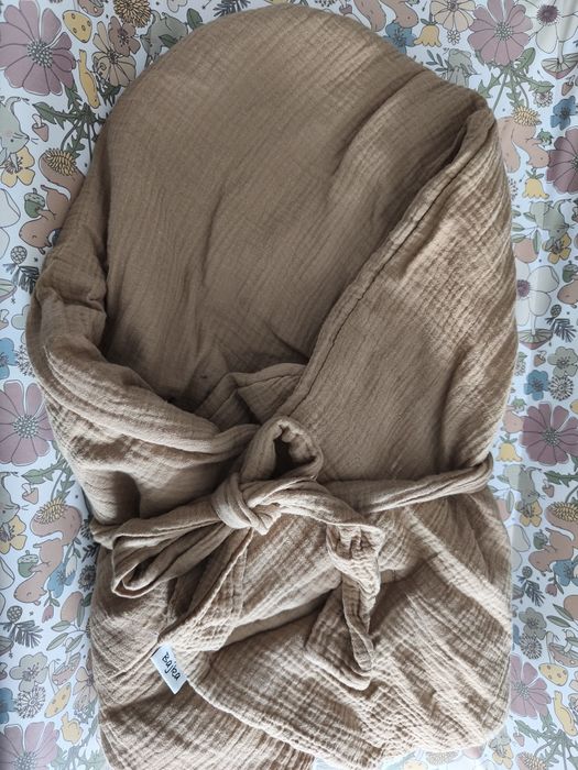 Rożek/ becik niemowlęcy usztywniany