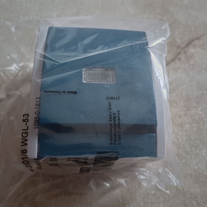 Nowy przełącznik kołyskowy, wyłącznik schodowy, Busch Jarger