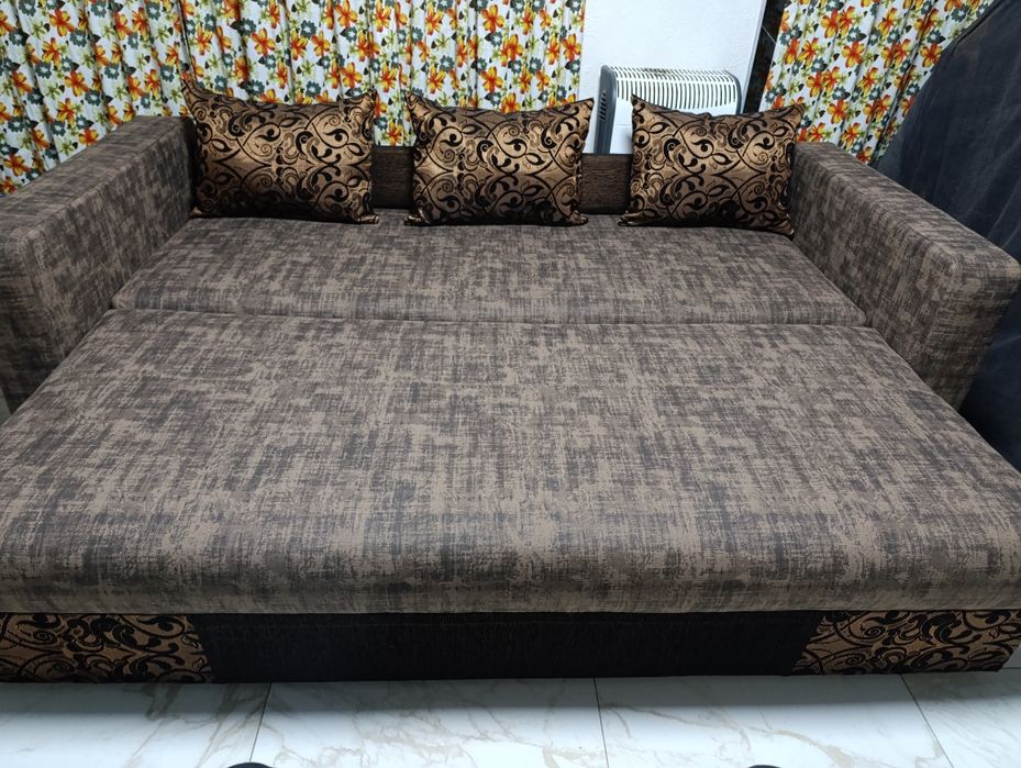 Продам диван еврокнижка