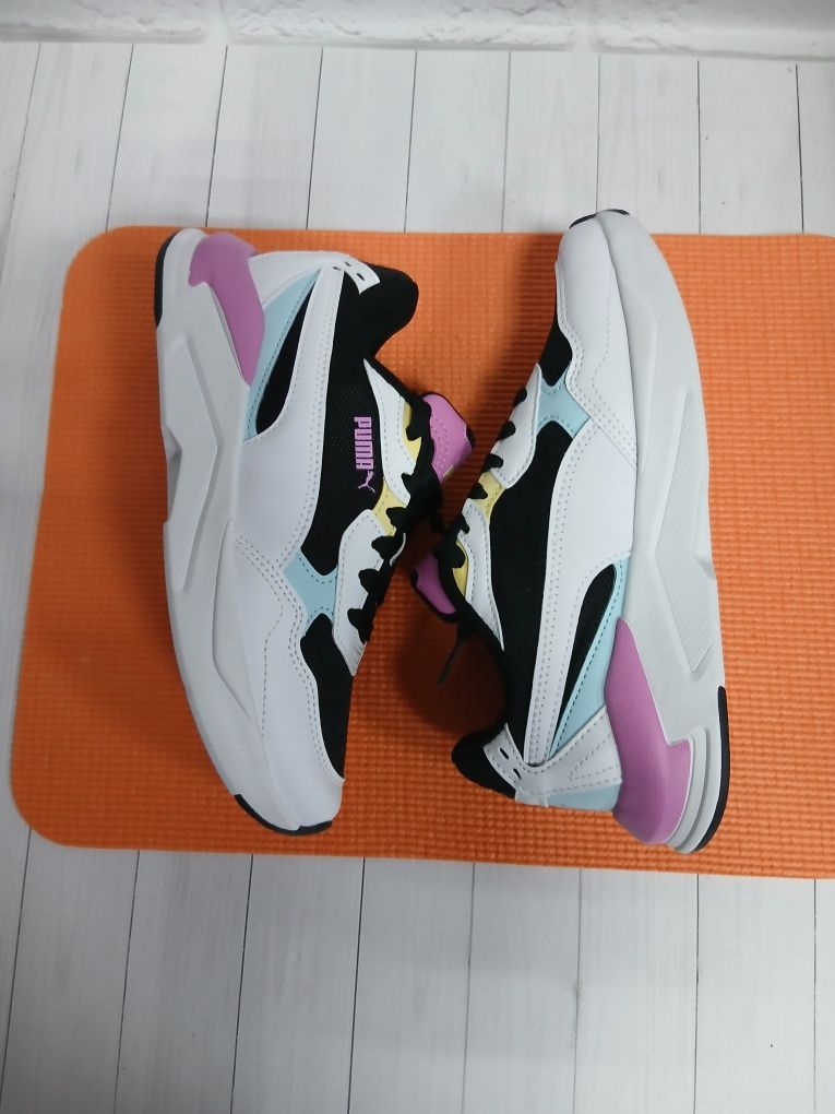 Жіночі кросівки Puma X-Ray Speed Lite 38463914