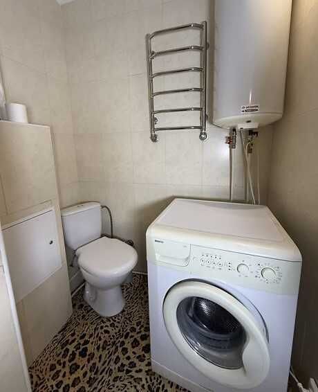 41475 Продаж 1-кімнатної квартири в новобудові на Виставці!