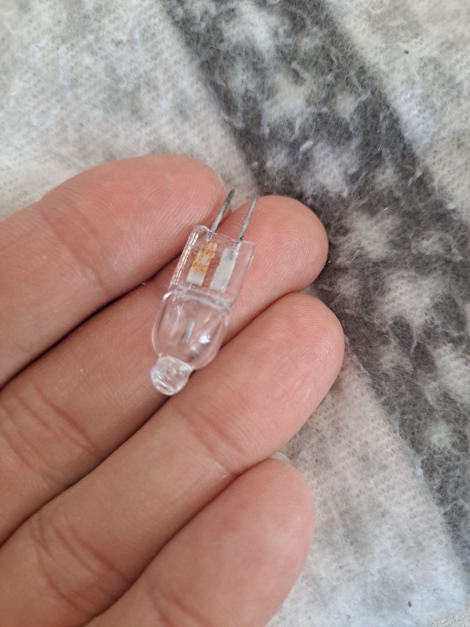 Żyrandol led pilot