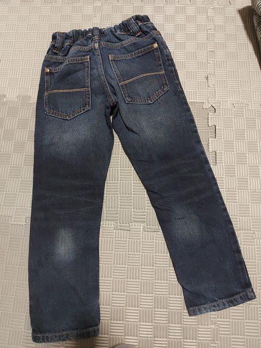 Лот брюки на дівчинку, 6-7 років
Ціна за весь лот, в лоті:
1. Надзвича